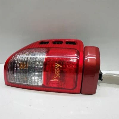 2000-2004, Isuzu Rodeo, Passenger RH Tail Light, Red, Part Number - 8979414190 - Image 1 of 4