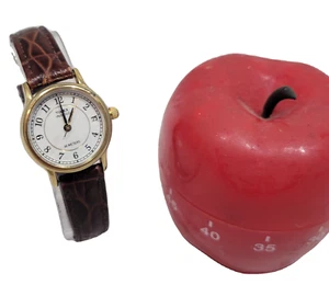 Timex Women's Indiglo Watch Gold Rim Brown Faux Leather Strap 30M - Picture 1 of 1