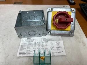 👀 SIEMENS MAIN SWITCH / EMERGENCY STOP SWITCH 20 HP 600V 3Ø 11.5A 3LD2203-OTK53 - Picture 1 of 10