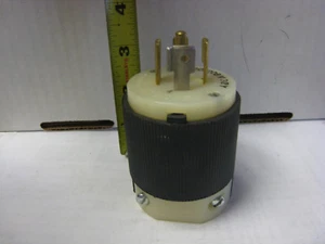 HUBBELL TWIST-LOCK PLUG - PART 231A FREE SHIPPING - Picture 1 of 3
