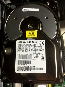 IBM DNES-309170-50Pin , 25L1790, 9gb SCSI Drive 50-Pin,, W:30d - Picture 1 of 4