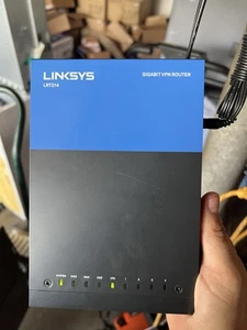 Linksys LRT214 Gigabit VPN Router - Imagen 1 de 3