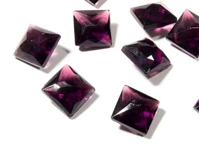 Lot (12) 15mm Czech vintage square faceted purple amethyst glass rhinestones - Image 1 of 3