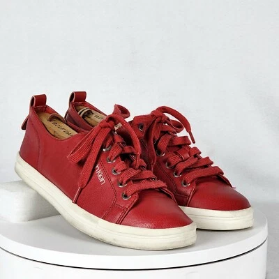 Calvin Klein Michaela 2 Crimson/White Lace-Up Low Top Sneakers Women 9 - Image 1 of 4