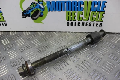 Suzuki VZ 800 Marauder Wheel Spindle Rear 1997 to 2004 VZ800 B115 - Image 1 of 4