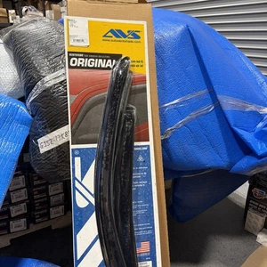 Auto Ventshade 94007 (AVS) 4PC Fits 1997-2005 Buick Century, 1997-2004 Buick - Picture 1 of 3