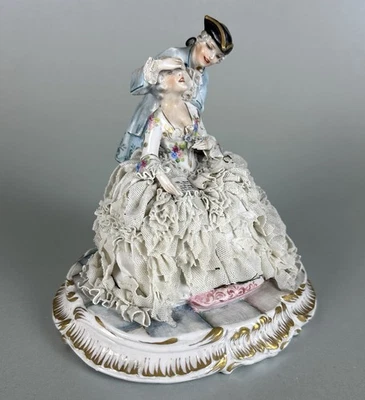 Luigi Fabris Figurine Lacework Italian Porcelain Capodimonte. - Image 1 of 4