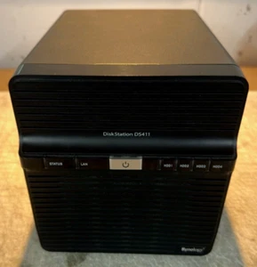 Serveur NAS 4 baies Synology DiskStation DS411 / alimentation incluse - Photo 1/5