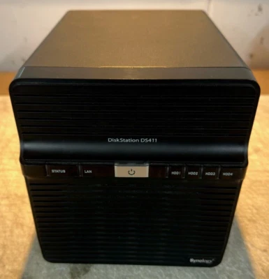 Synology DiskStation DS411 Server NAS 4 baie/alimentatore incluso - Immagine 1 di 4
