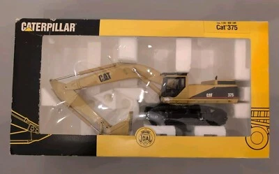 VTG CATERPILLAR HYDRAULIC EXCAVATOR CAT 375 MODEL DIE-CAST By JOAL 1:50 SCALE - Image 1 of 4