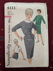 Simplicity Vintage 60's Pattern 4111 Junior Suit Skirt Size 11 Bust 31.5 Rolled - Picture 1 of 3