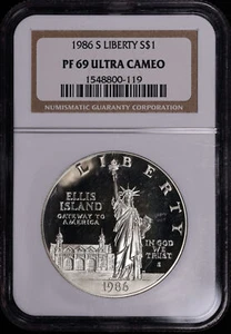 1986-S Statua della Libertà Dollaro Argento Commemorativo NGC PF-69 Ultra Cameo - Foto 1 di 2