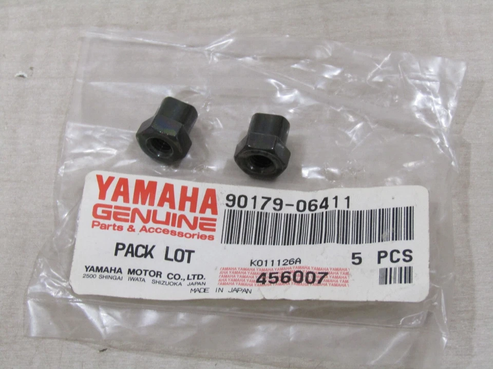 TUERCAS ORIGINALES NOS OEM YAMAHA 90179-06411 TERRA PRO MOTO 4 QT50 PW50 RAZZ JOG RIVA Foto 1 de 1