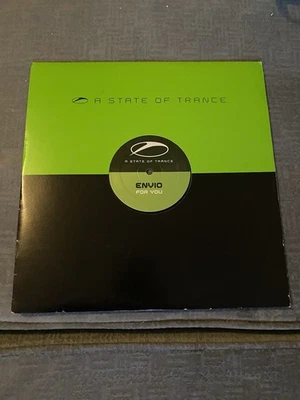 vinyl records - Image 1 of 4