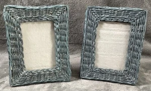 Picture Frames Set Of 2 Blue Woven Vintage Holds 3x4 Measures 5 1/2 X 7 Total - Picture 1 of 7