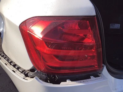 Cuarto de luz trasera izquierda del conductor montado en panel para BMW 320i 920750 12-15 Foto 1 de 4