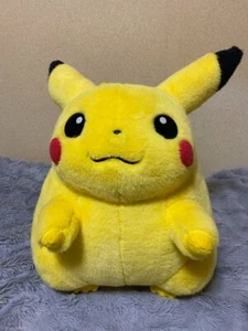 Muñeco de Peluche Pokemon Pikachu El primer 1/1 Tamaño Natural TOMY 40cm/30cm 1997 Usado - Imagen 1 de 8