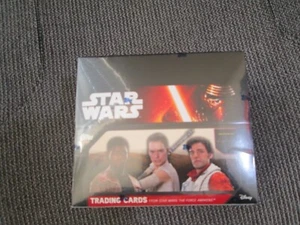 Star Wars: The Force Awakens Trading Cards, 24-Pack Box (Topps, 2015)/SEALED BOX - Picture 1 of 6
