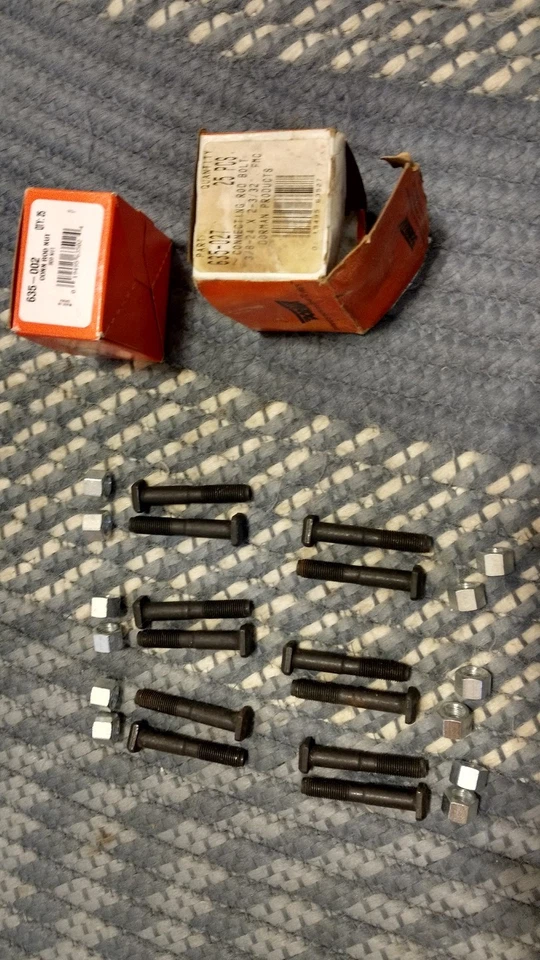 Kit de pernos de varilla Ford de 6 cilindros 240 y 300 cid 1 juego de 2 envío gratuito  Foto 1 de 1