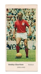 Bobby Charlton Manchester United Lyons Maid International Footballers card 1971 - Picture 1 of 2