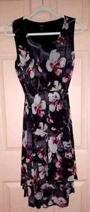 Simply Vera Floral Large Nylon - Polyester Short Sleeve Dress - Picture 1 of 4