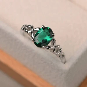Emerald Oval Cut ring, Emerald ring, anniversary ring, green gemstone 925 Silver - Picture 1 of 3