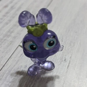 Prinzessin Atta A Bugs Life 1,5" PVC Mini Figur Disney Durables - Bild 1 von 4