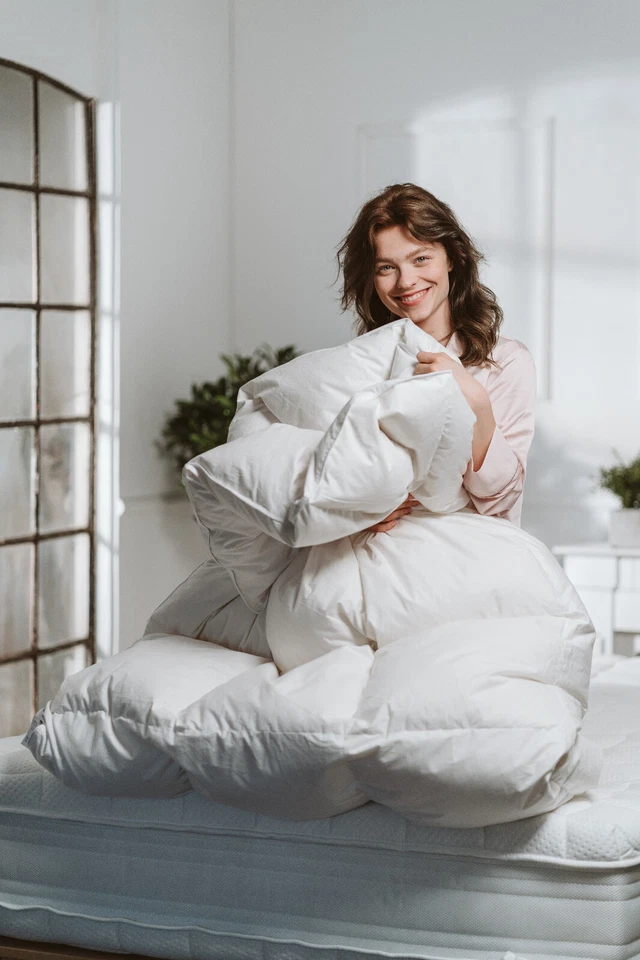 Megawarme Daunen Winter Bettdecke 135x200 cm 1300g Daunen, Hier friert niemand! - Bild 1 von 4