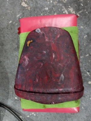 Suzuki GSXR 600 GSXR 750 2011-2020 OEM ASIENTO CONDUCTOR PASAJERO PILLÓN DAÑADO Foto 1 de 4