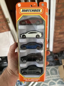 Paquete de 5 Hot Wheels Tesla 20 aniversario - Imagen 1 de 4