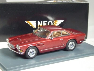 (KI-08-34) Neo Scale Models 45640 Maserati Sebring II weinrot met.  1:43 in OVP - Bild 1 von 2