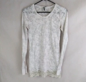 BKE Women's White Floral Lightweight Long Sleeve Shirt With Lace Trim Medium - Picture 1 of 6