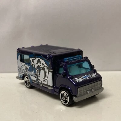 Ambulancia púrpura suelta Hot Wheels 2001 escala 1/64 #42 Foto 1 de 4