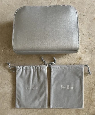 化妆包 La prairie & Two Neiman Marcus 布袋带内袋。 — 第 1/4 张图片