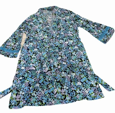 Bata Floral Studio Donatella Talla L/XL Ligera Corbata de Encaje Azul Púrpura Foto 1 de 4