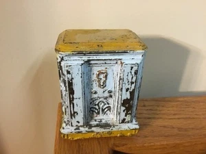 Vintage Cast Iron Majestic Radio Bank. - Picture 1 of 5