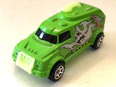 MATCHBOX GHOST CHASER ROBOT VAN GREEN FROM 2000 - Image 1 of 4