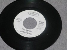 45 Record QUITMAN DENNIS Epic Promo #9724 Hot Tamales / Gale Winds