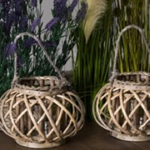 Large Wicker Basket Lantern Handcrafted Natural Rattan Xmas Decoration and Gift - Picture 1 of 12