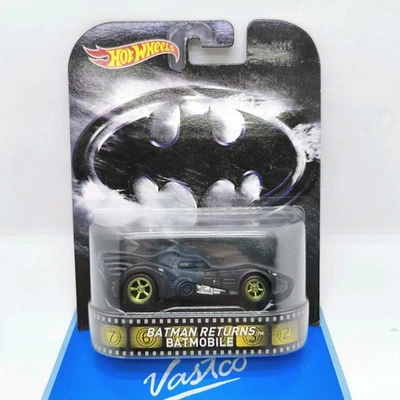 Hot Wheels 2014 Retro Entertainment Batman Returns Batmobile BDV02 - Image 1 of 4