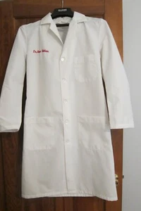 Authentic Physician/Lab Coat SZ 38 Reg. WearGuard made U.S.A. HALLOWEEN - Picture 1 of 8