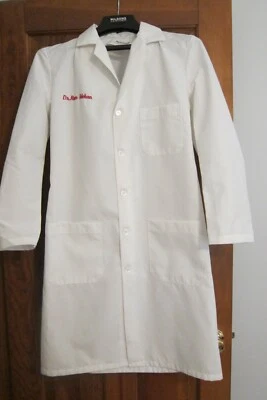 Authentic Physician/Lab Coat SZ 38 Reg. WearGuard made U.S.A. HALLOWEEN - Image 1 of 4