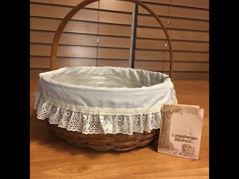 Longaberger 1989 Daisy (Darning) Basket, Muslin Liner & Protector Cover