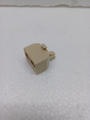 ADATTATORE PER CAVI LAN RJ45 8/8 SDOPPIATORE 1 SPINA / 2 PRESE - Immagine 1 di 3