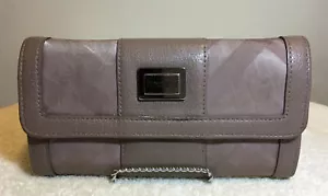 Burberry Nova Logo Karo Sarah Geldbörse in rosa Leder und Nylon - Bild 1 von 12