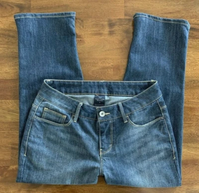 Women's Size 6 Faded Glory Jeans Cropped Stretch Low Rise Dark Wash Inseam 22½" - Image 1 of 3