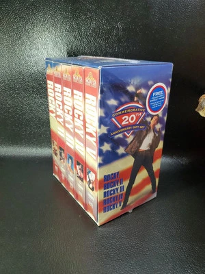 Rocky Box Set 20th Anniversary MGM Boxing Vintage 1995 Movie VHS Tapes Foto 1 de 4