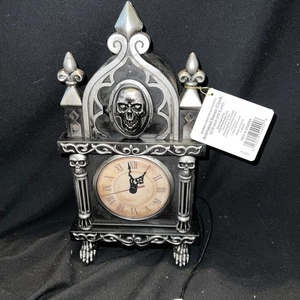 RELOJ TEKKY SPOOKY VILLAGE ANIMADO CUERVO EMBRUJADO SONIDO Y MOVIMIENTO ¡NUEVO! - Imagen 1 de 5
