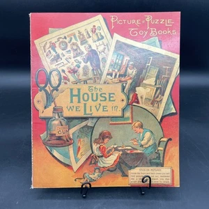 Antique Vintage Children's Picture Puzzle Toy Book "The House We Live In" - Imagen 1 de 6