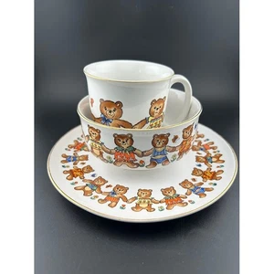 Vintage Bear-Themed Childs Porcelain Dinner Dining Set With Plate Bowl & Mug - Picture 1 of 11